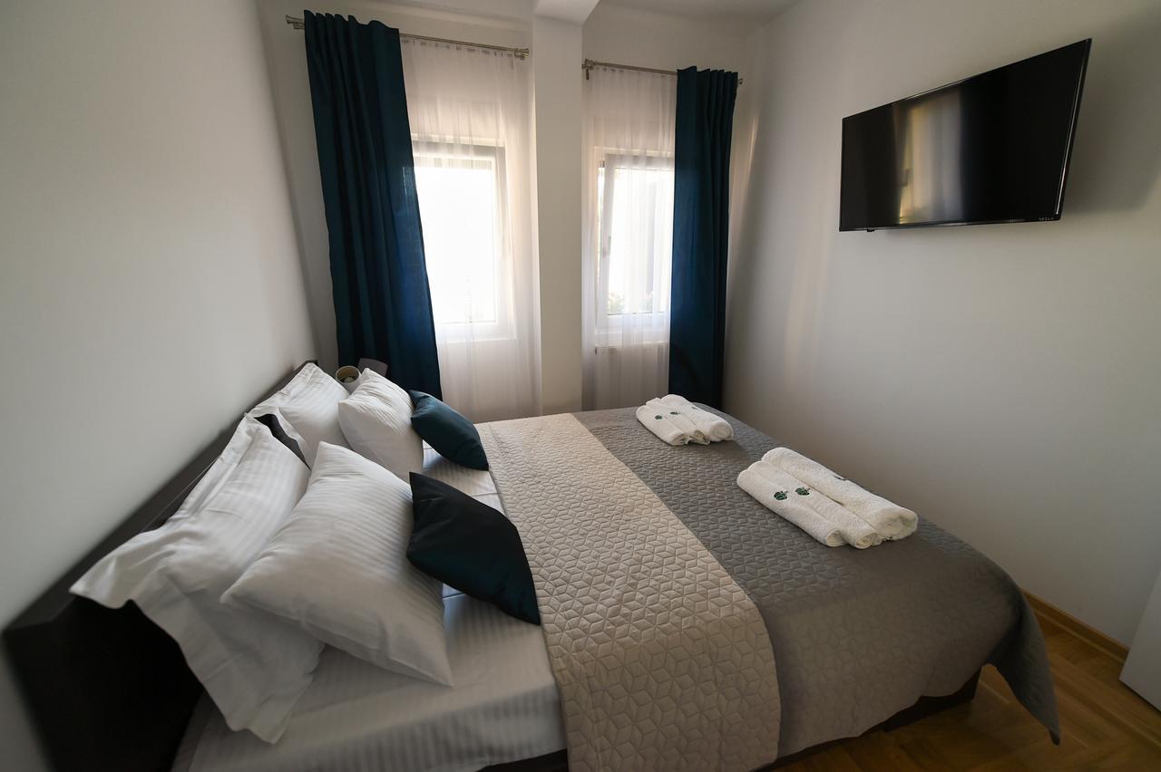 Central Park Lux Arandjelovac Dış mekan fotoğraf