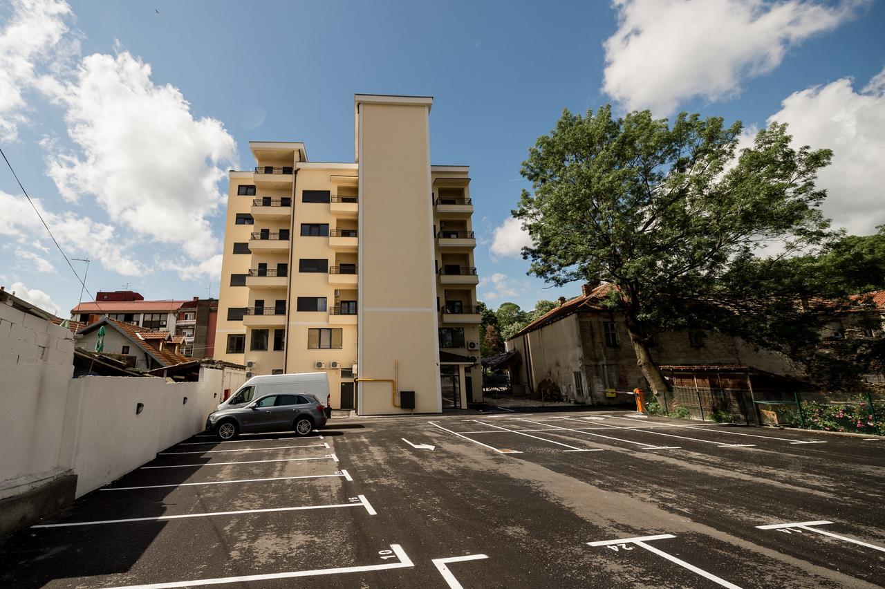 Central Park Lux Arandjelovac Dış mekan fotoğraf